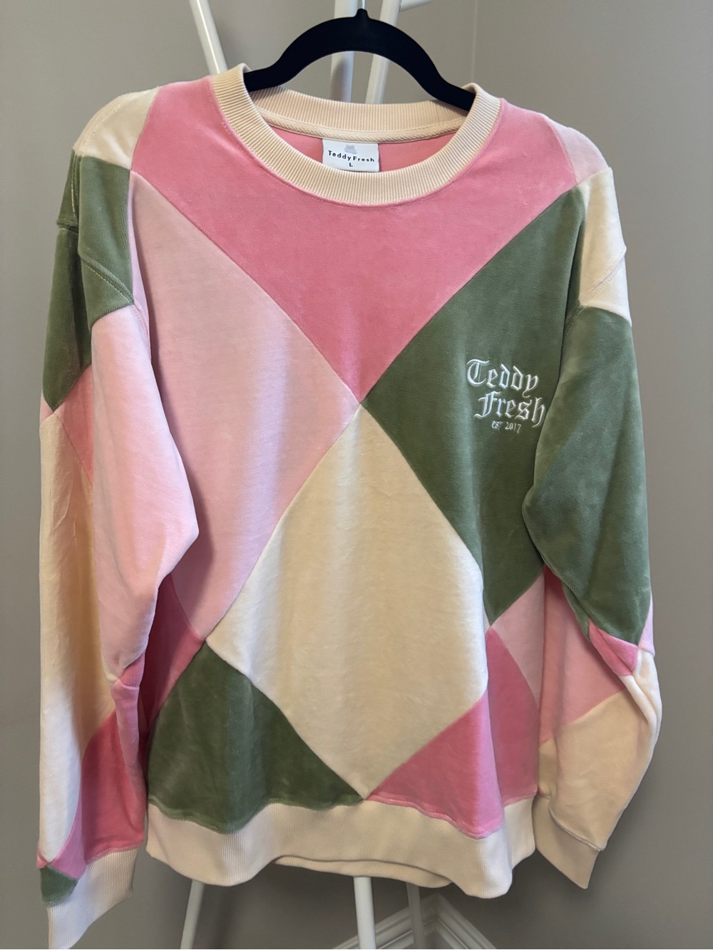 Teddy Fresh Pastel Colorblock Crewneck Sweater - Pink, Green, Cream